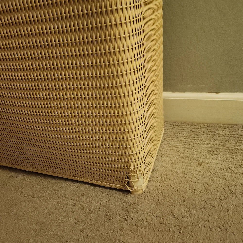 Vintage 1970s Ivory White Woven Wicker Storage Hamper